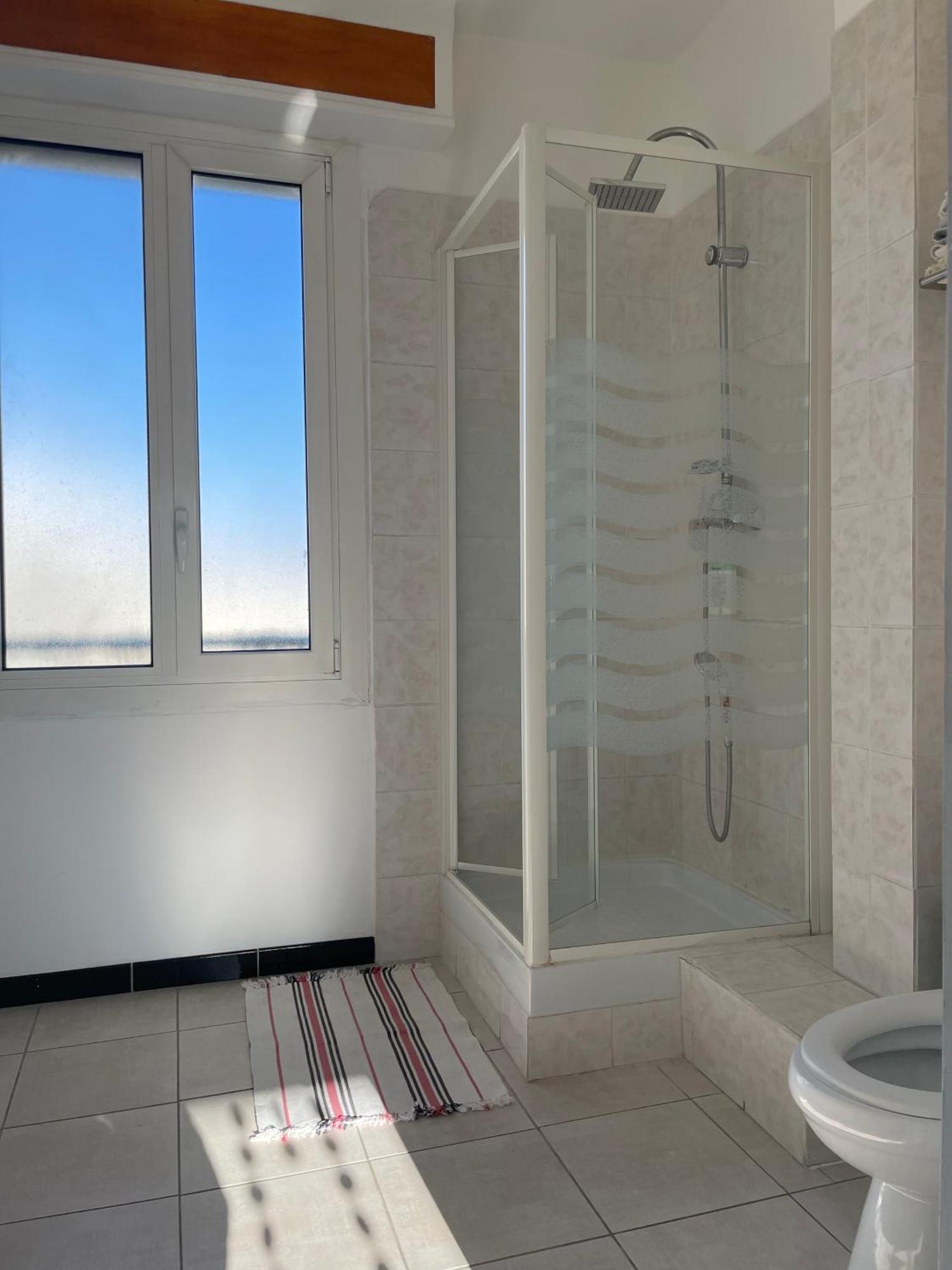 4 Personnes Appart 60 M2 Terrasse 35M2 Sejour Sud 2 Vraies Chambres Gare Saint-Charles Universite Marsiglia Esterno foto